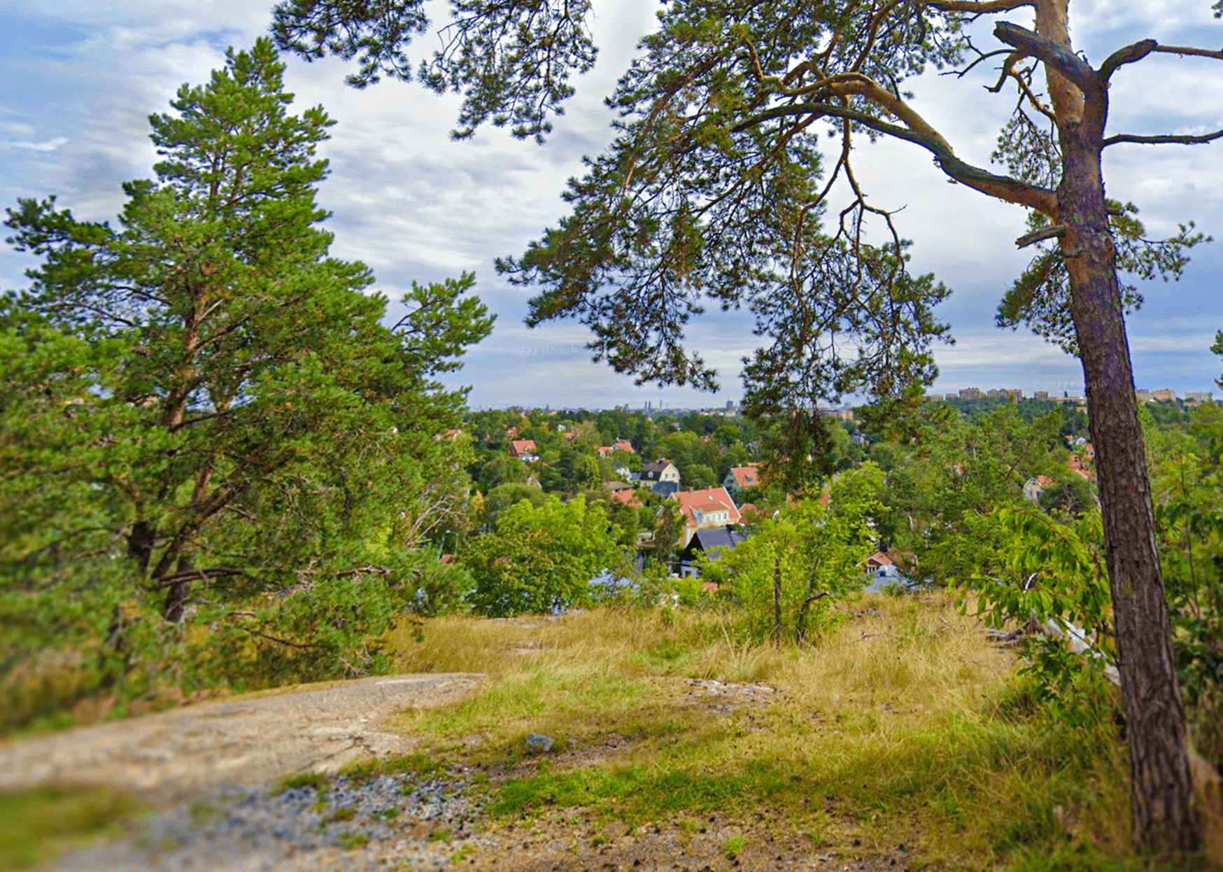 Mälarhöjden, Branterna vid Slättgårdsvägen föreslås exploateras..